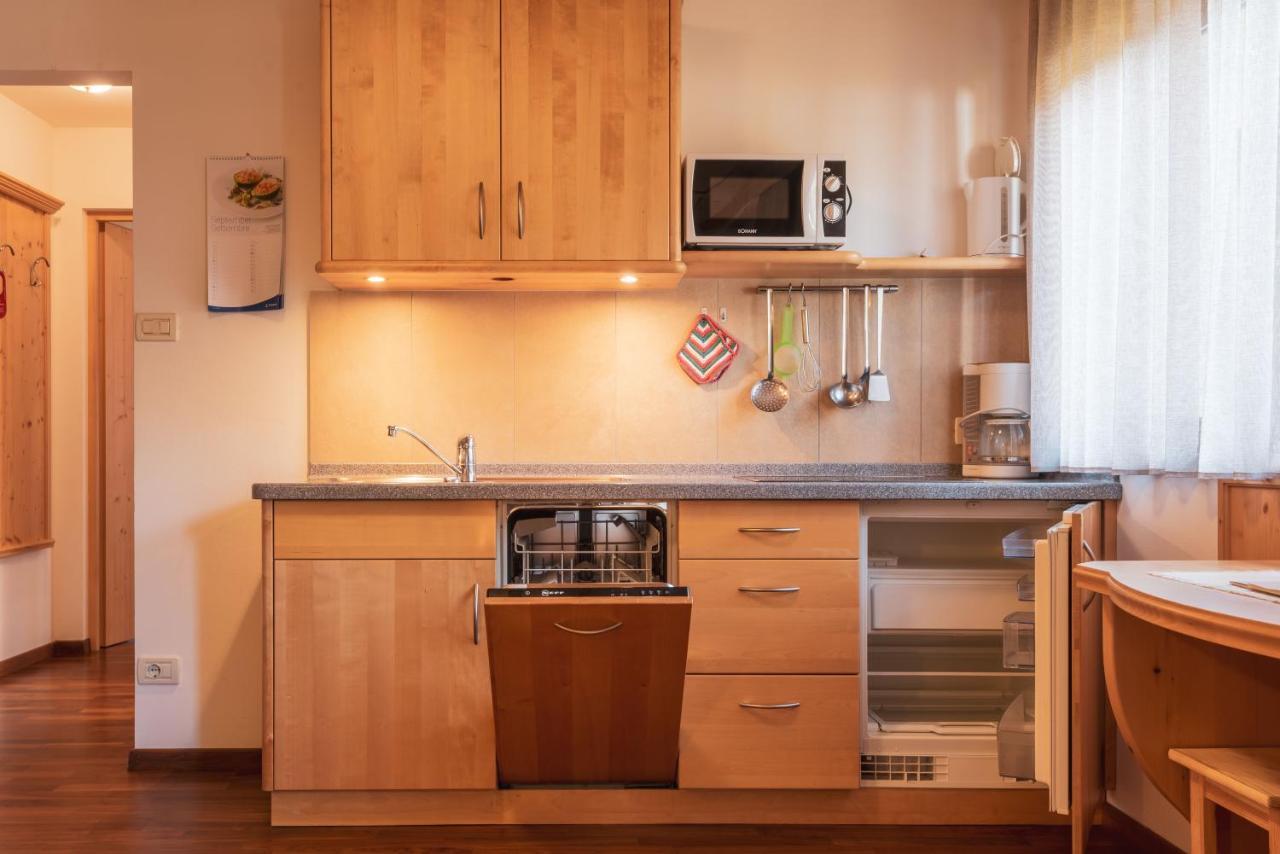 Garni Residence Trocker カステルロット エクステリア 写真