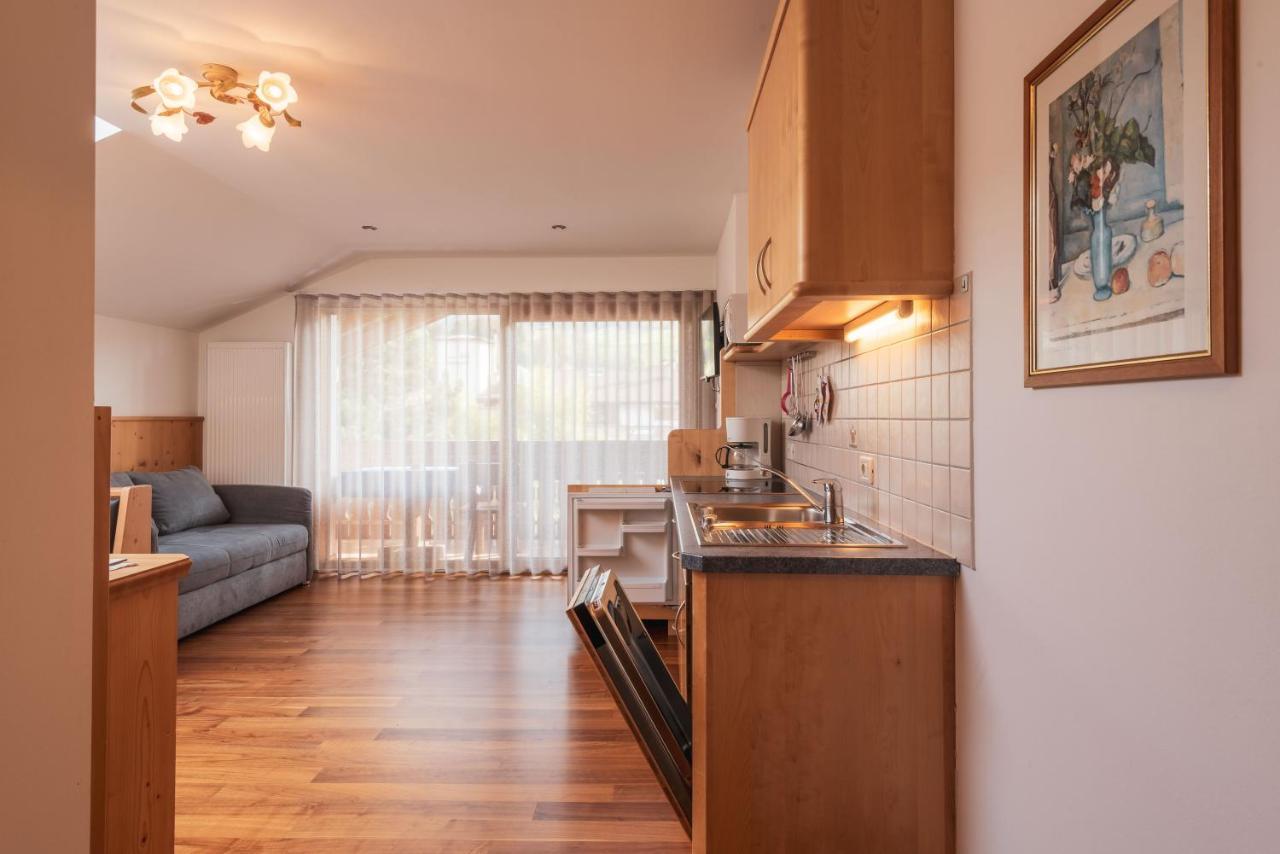 Garni Residence Trocker カステルロット エクステリア 写真