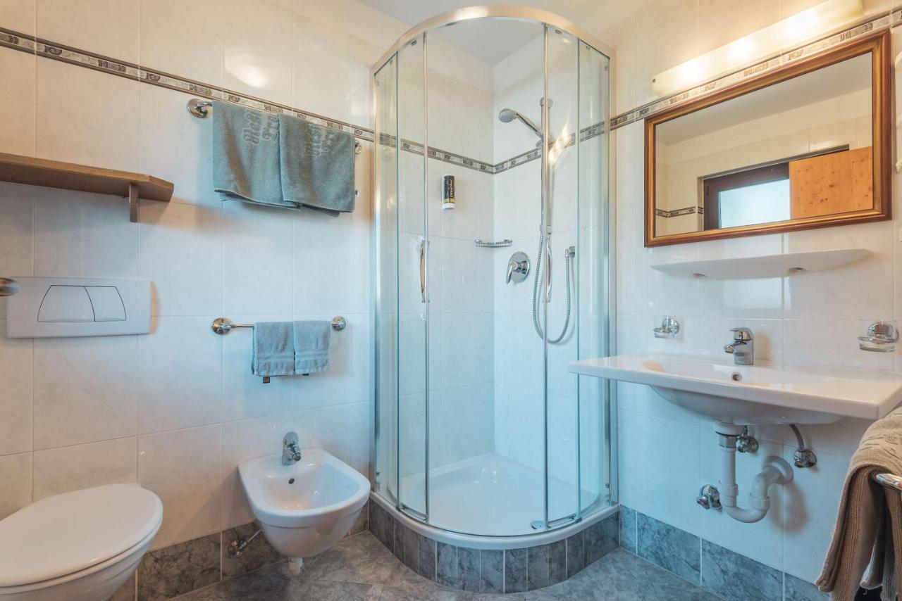 Garni Residence Trocker カステルロット エクステリア 写真