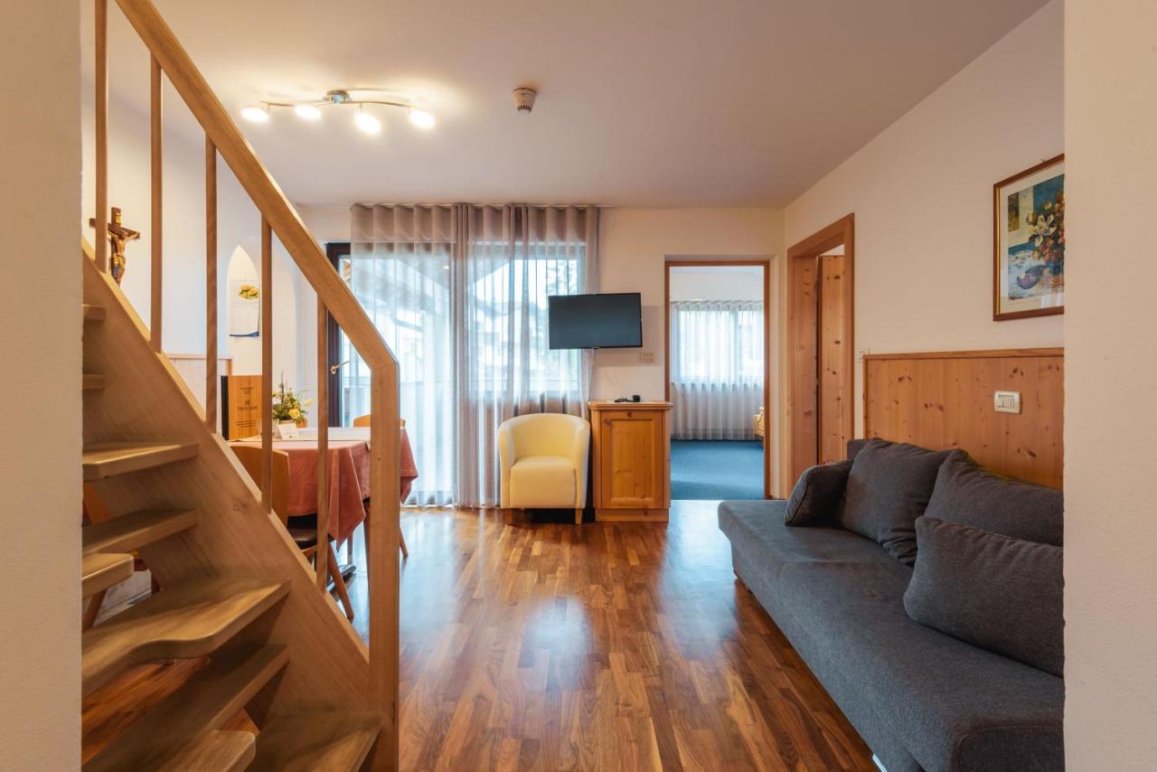 Garni Residence Trocker カステルロット エクステリア 写真