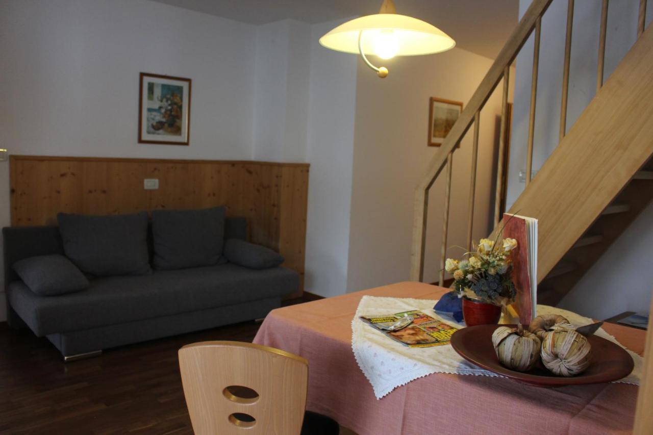 Garni Residence Trocker カステルロット エクステリア 写真