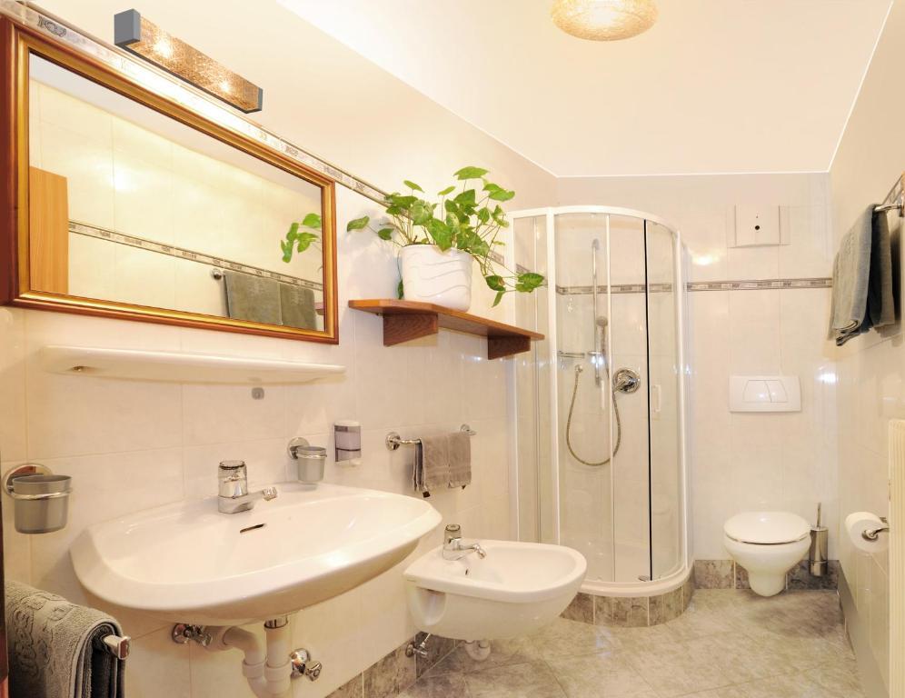 Garni Residence Trocker カステルロット エクステリア 写真